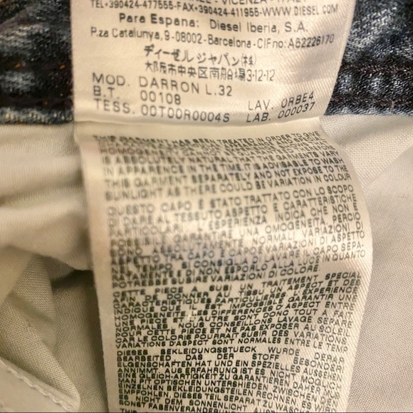 Diesel 32 x 26.5 Darron Cutoff Men’s Jeans Distressed Button Fly Logo Raw Hem - Picture 11 of 16